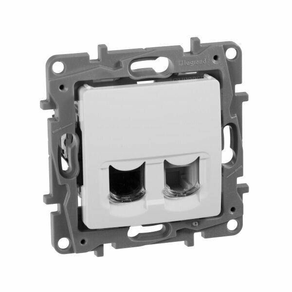 Розетка телефон/интернет RJ11/RJ45 UTP кат.5 Белый. Legrand. Etika