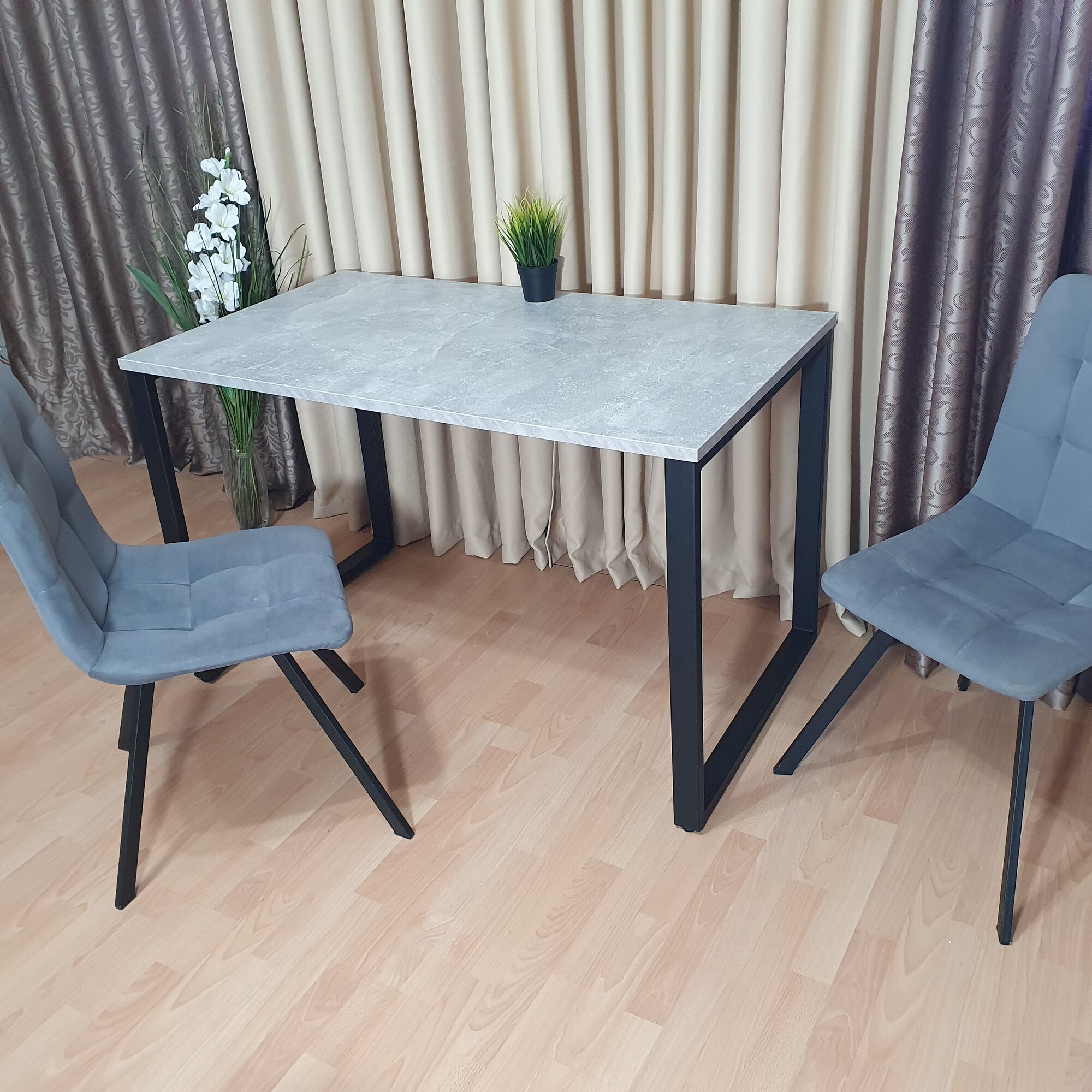 Кухонный стол лофт 120*70 см. Бетон светлый. Черные ножки