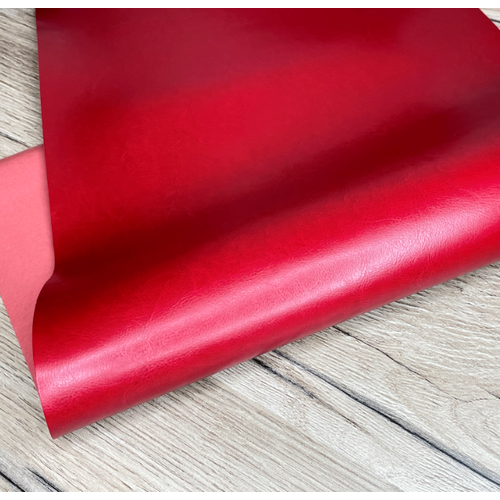 Переплетный кожзам (Италия) глянцевый, цвет красный, отрез 35*70 см