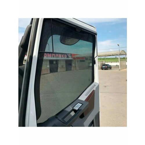 Шторки на RENAULT TRUCKS рено тракс