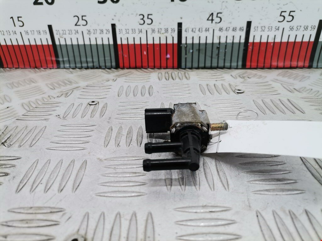 Клапан воздушный Nissan Micra K12 14930AX00A арт. 1884516