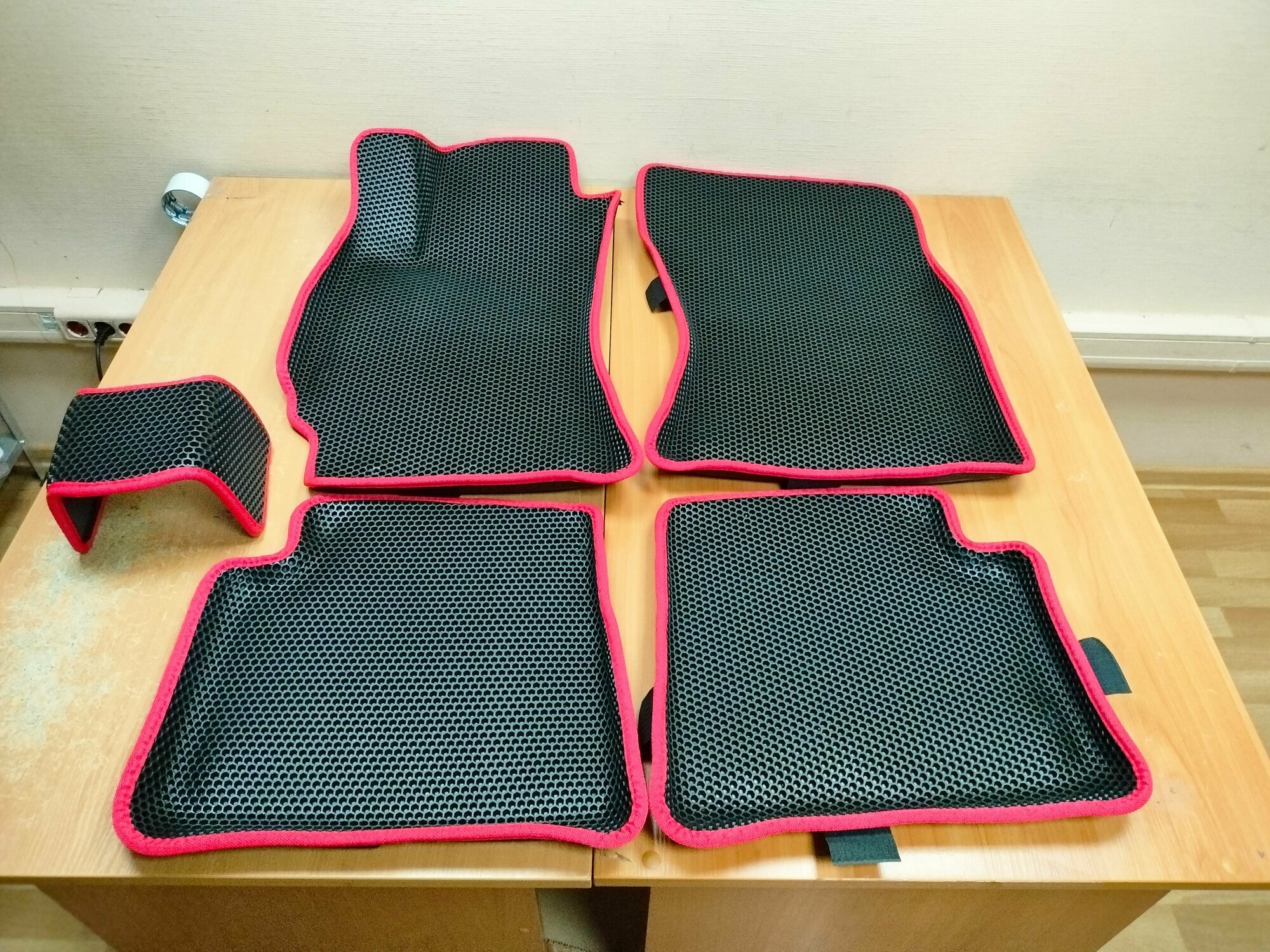 3D Eva ковры с бортами на автомобиль Subaru Forester 3, 2007-2013 Эва коврики для Субару Форестер 3 поколение