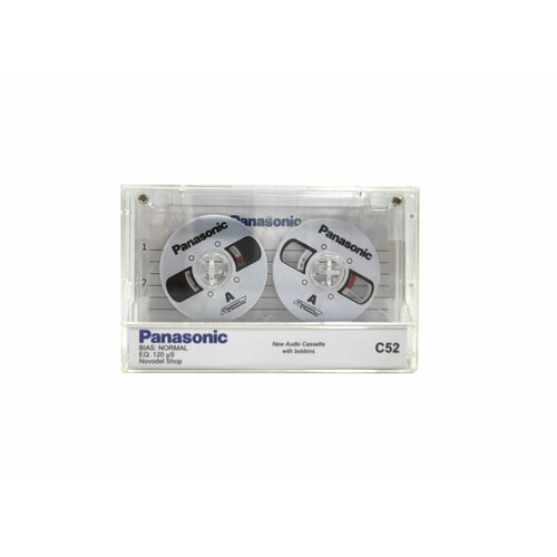 Аудиокассета "PANASONIC" с белыми боббинками