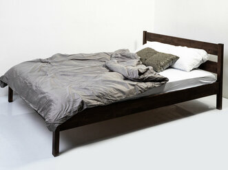 Двуспальная кровать Агата из массива березы, 160 х 200 см, без настила, цвет палисандр