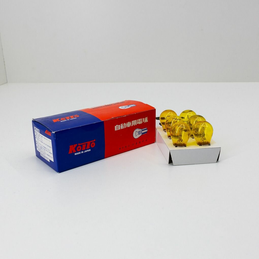 фото Лампочка в туманку желтая 12V/35W KOITO