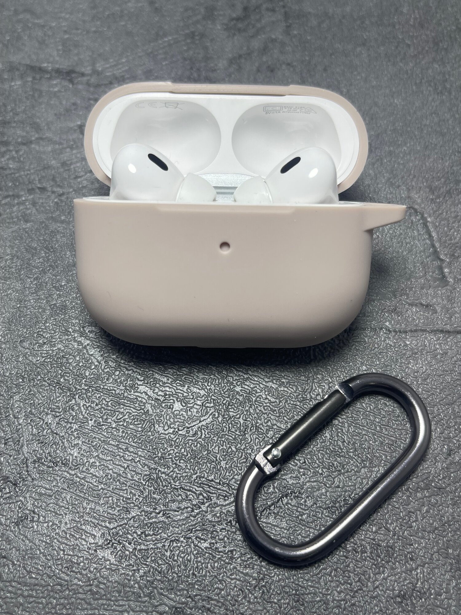 Силиконовый чехол Airpods Pro 2