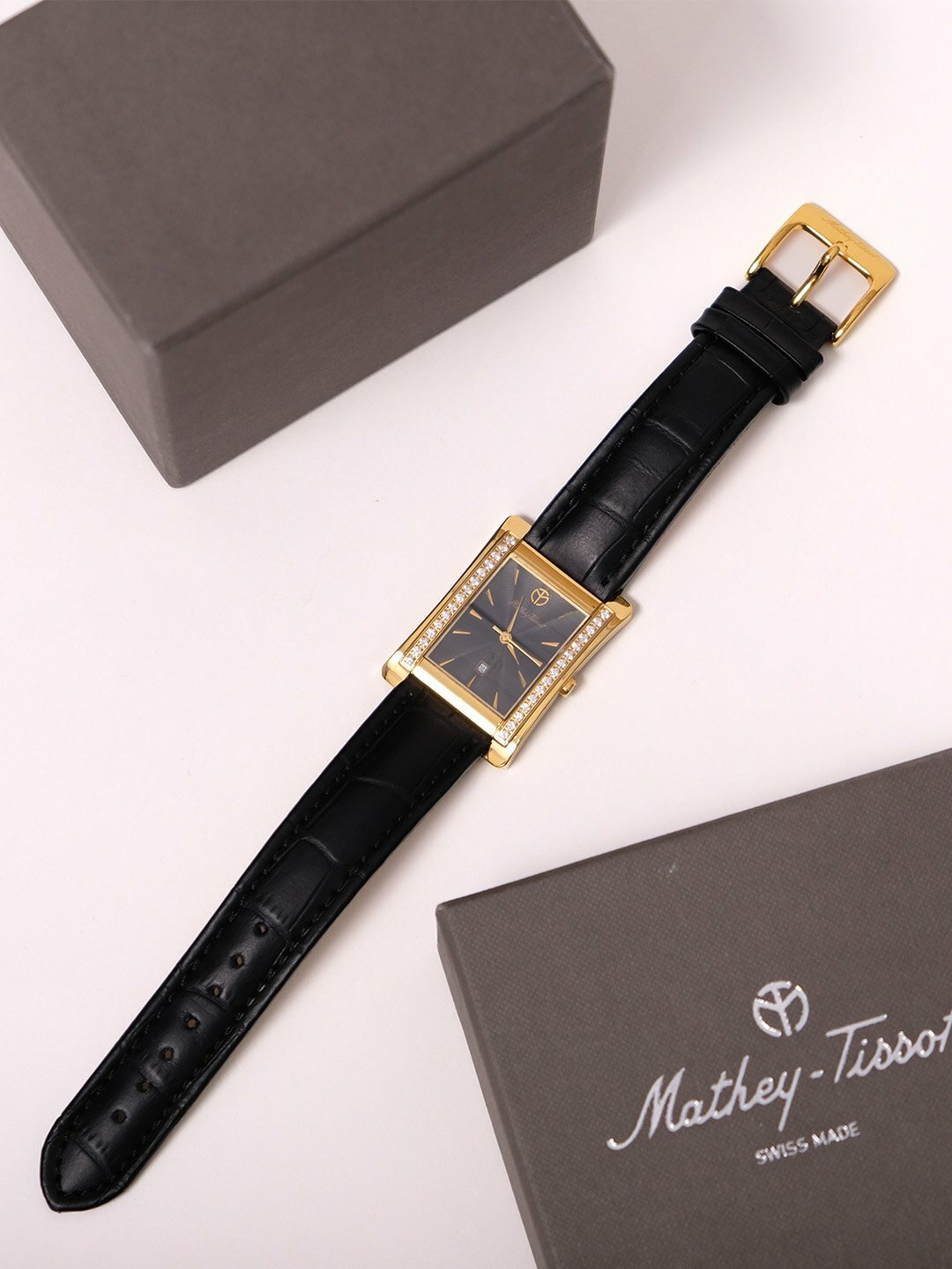 Наручные часы Mathey-Tissot, черный/золотой