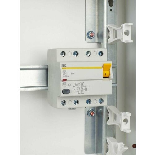 Выключатель дифференциального тока (УЗО) 4п 40А 30мА тип AC ВД1-63 IEK MDV10-4-040-030