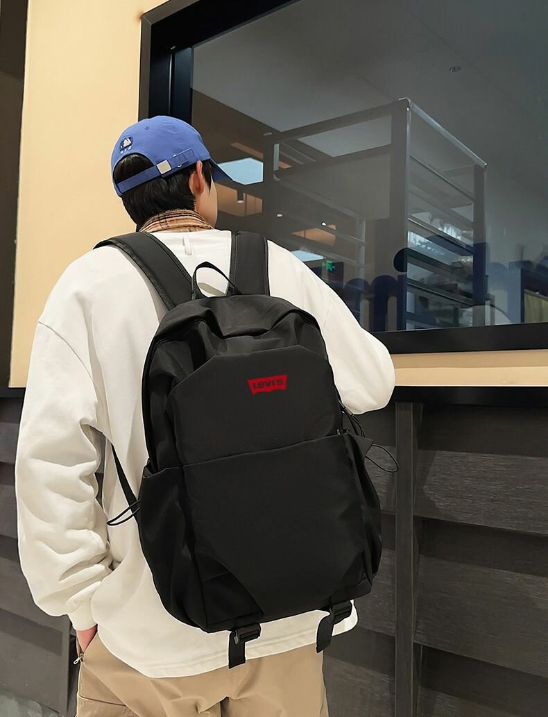 Городской рюкзак мужской женский Levi's