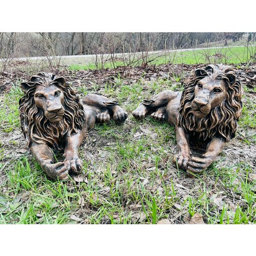 Садовая фигура Два льва лежащих смотрящих друг на друга
