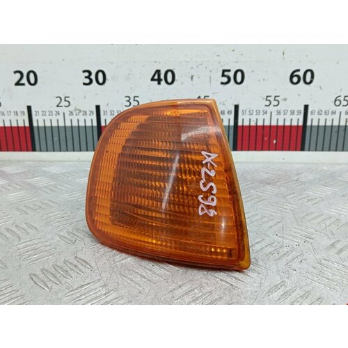 Указатель поворота поворотник правый Volkswagen Caddy 2 6K5953050C 1692₽