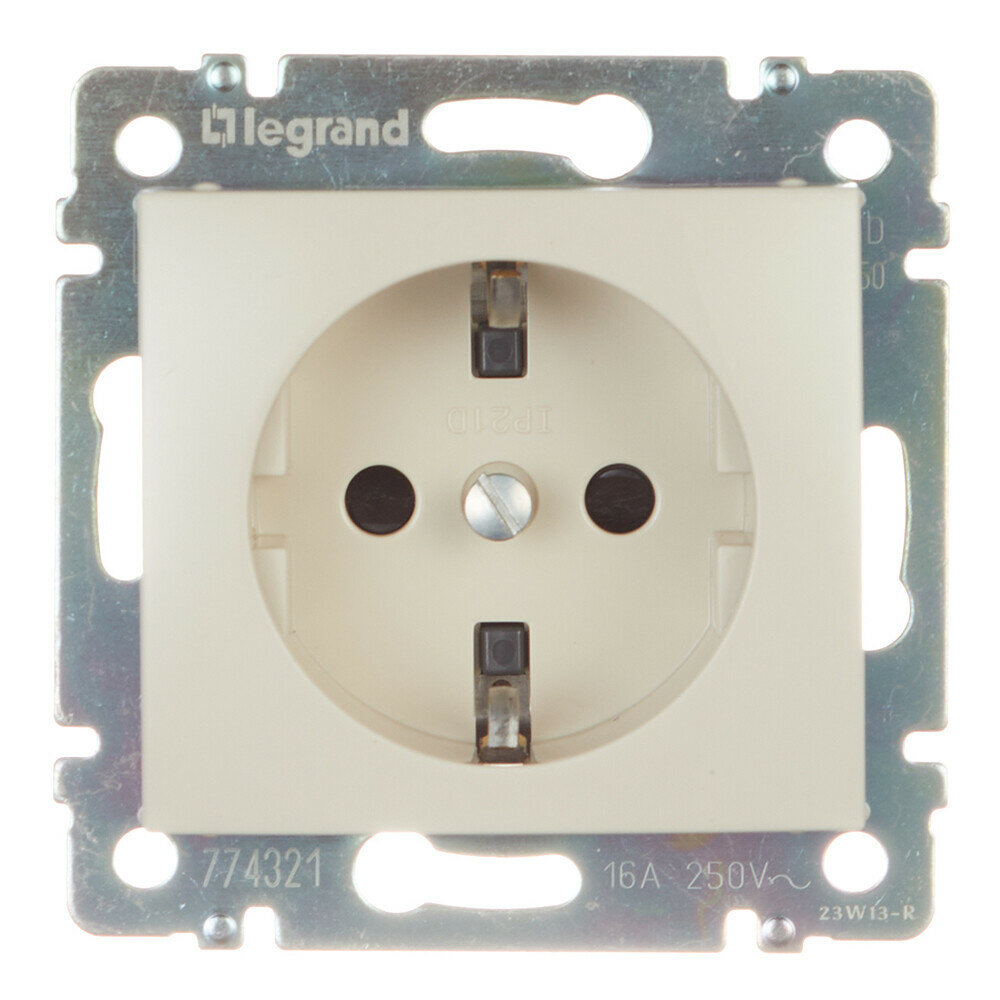 Розетка Legrand Valena встраиваемая слоновая кость со шторками 695613
