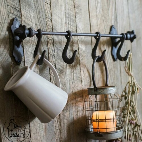 Рейлинг чугунный с креплением и крючками для кухни ванной прихожей зоны барбекю