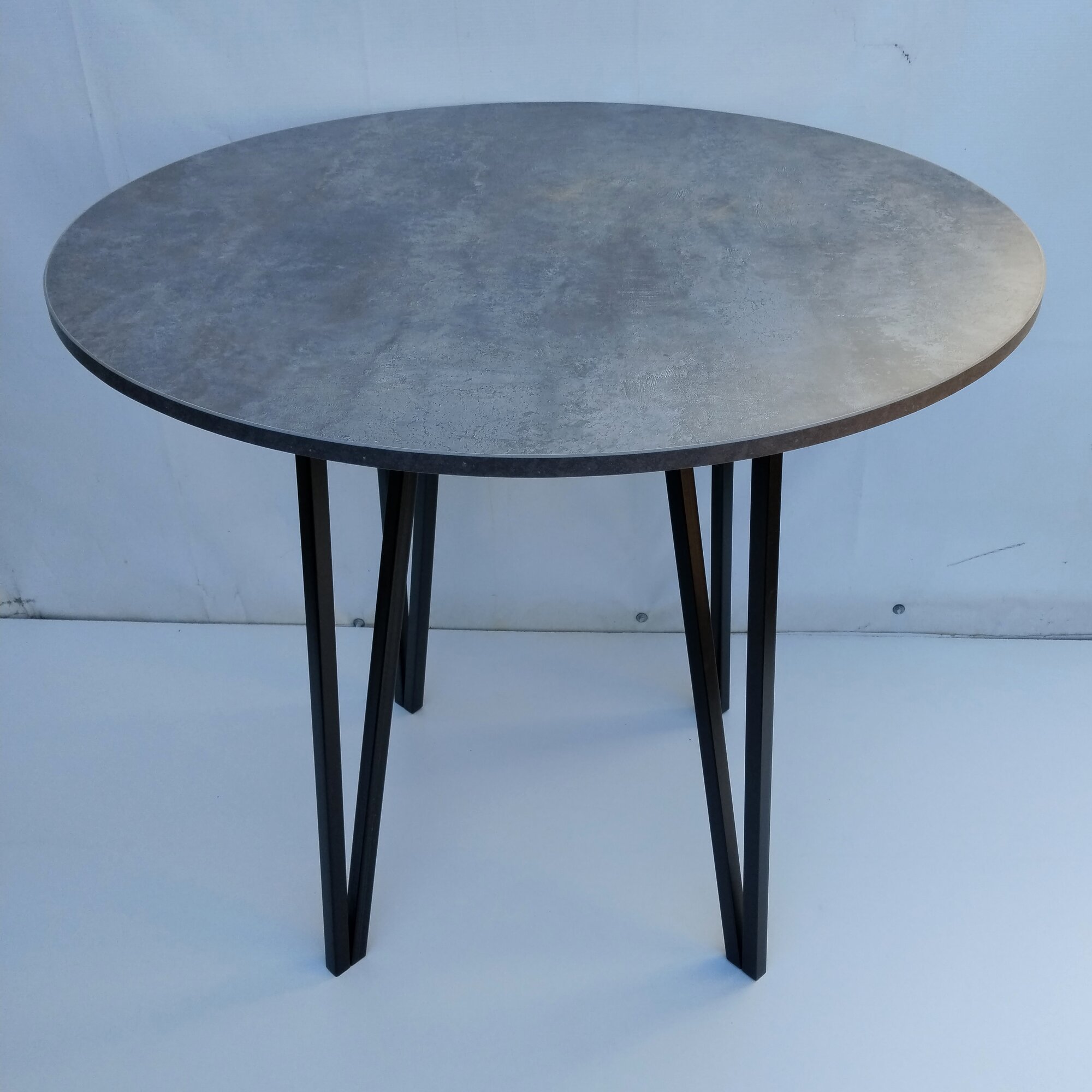 фото Стол Под Мрамор Круглый 850 ММ Для Кухни, Кафе, Бара, Гостиной черная Ножка