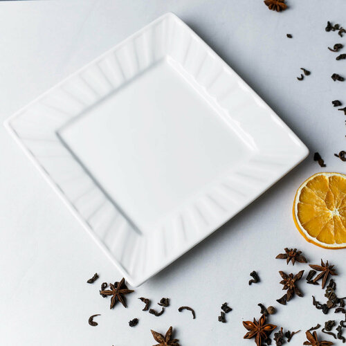 Тарелка квадратная 205х205х2 см 499₽