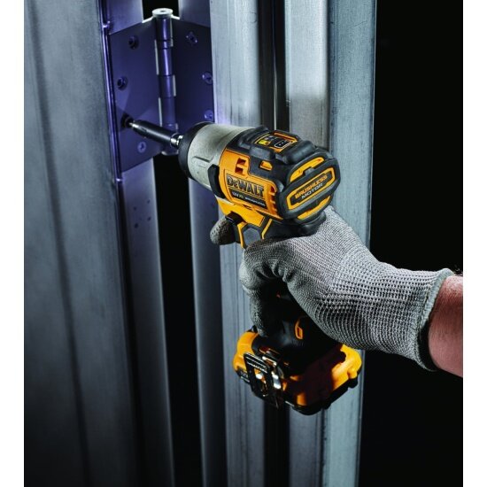 Винтоверт аккумуляторный DeWalt DCF801D2-QW - фото №9