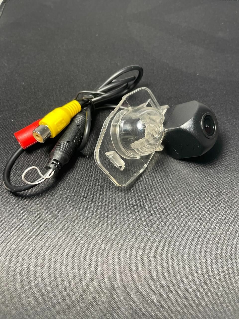 Картинки Камера заднего вида для Toyota Corolla E150