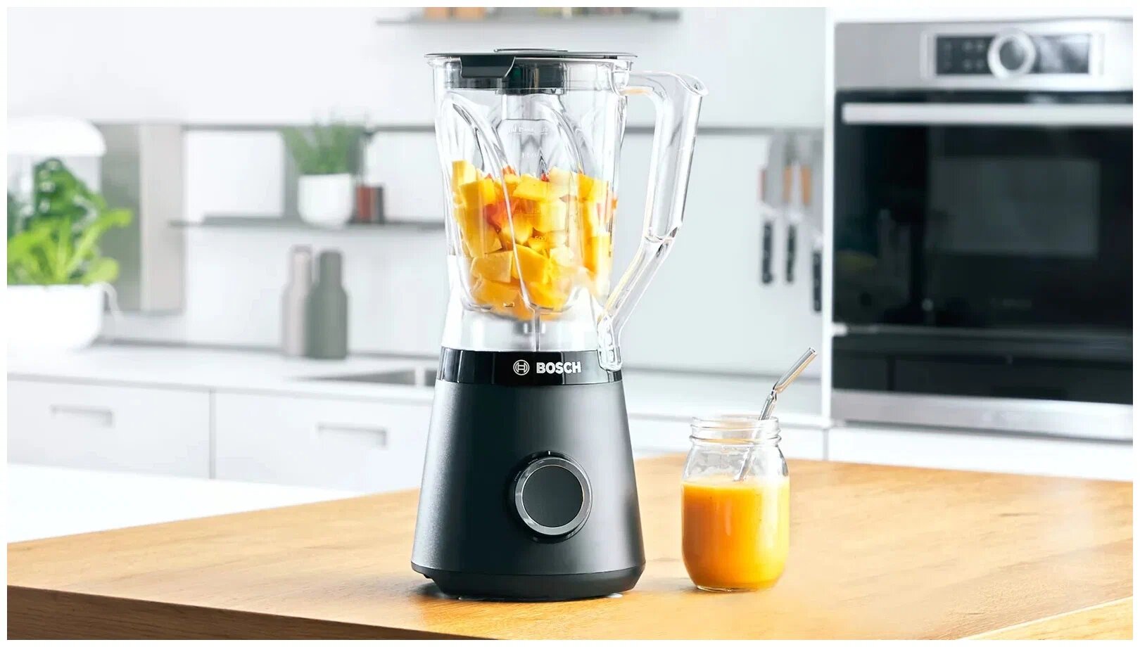 Блендер Bosch MMB6141B стационарный, цвет черный, объем 1,5 литра