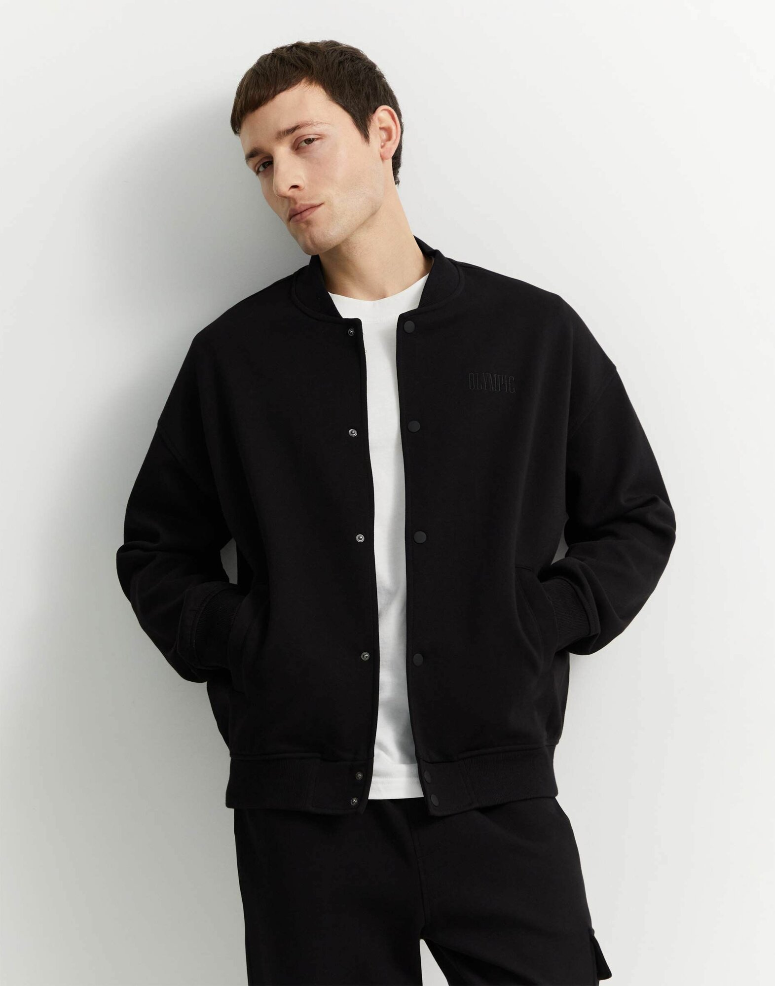 Бомбер Gloria Jeans GJ BLACK