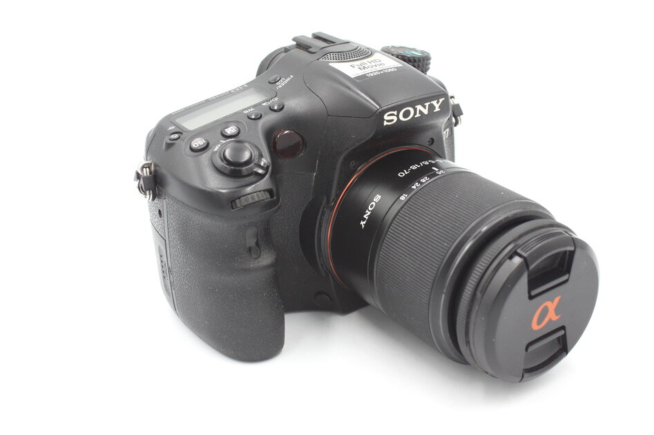 Зеркальный фотоаппарат Sony A77 Kit 18-70 mm