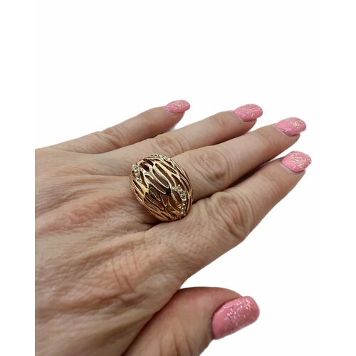 Кольцо, стекло, размер 19, золотой кольцо со стразами сваровски 7 размер 19 монета денежный талисман