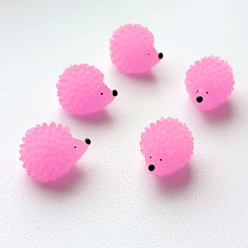 Мини фигурки светящиеся Ежики цвет фиолетовый 5 шт. маленький