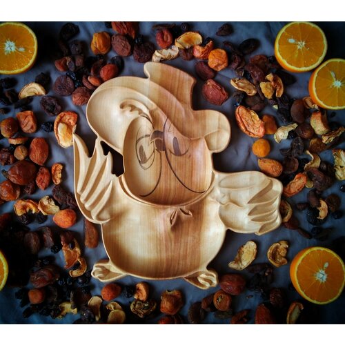 Тарелка из дерева 