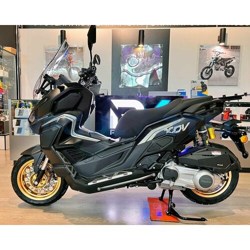 Макси Скутер Regulmoto XDV ADVENTURE 300CC без кофр (LJ300T-18) EFI