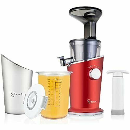 SANA 848 Легко очищаемая соковыжималка с вакуумным уплотнением контейнером для сока двумя соковыжималками без сетки мелкойкрупной витриной для замороженных овощей и фруктовых соков красный 13647300₽