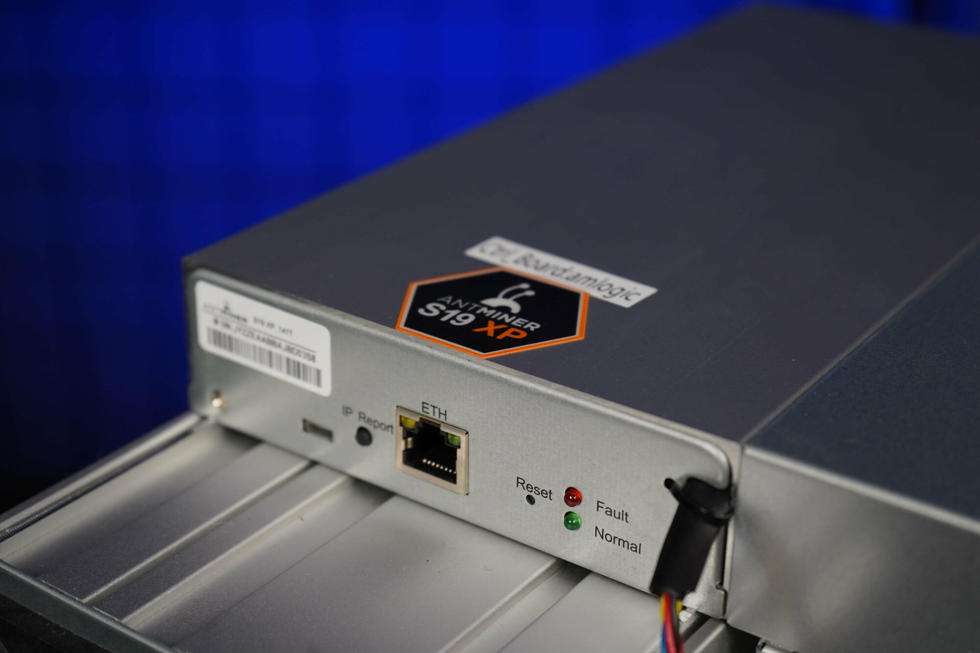 Asic-майнер Bitmain Antminer S19 XP 141TH/s — фото 14