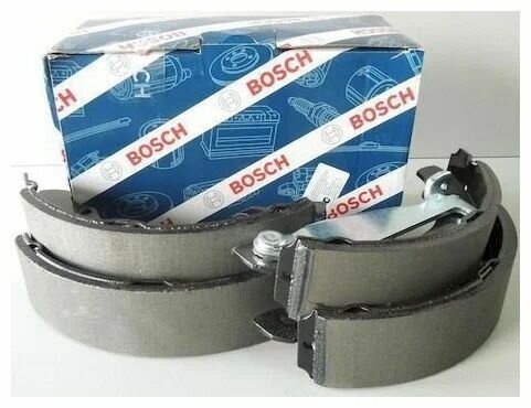 Барабанные тормозные колодки задние BOSCH 0986487270 (4 шт.)