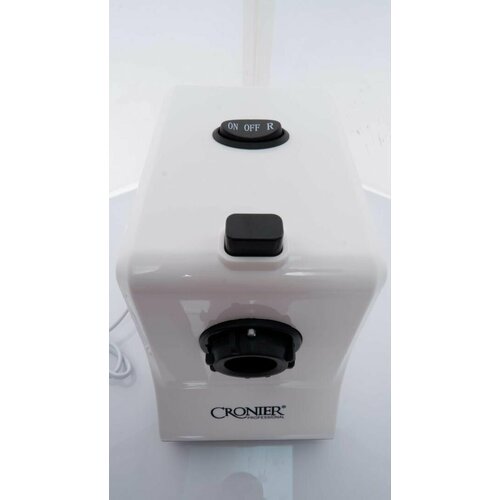 Мясорубка электрическая профессиональная мощностью 1800Вт 570000₽