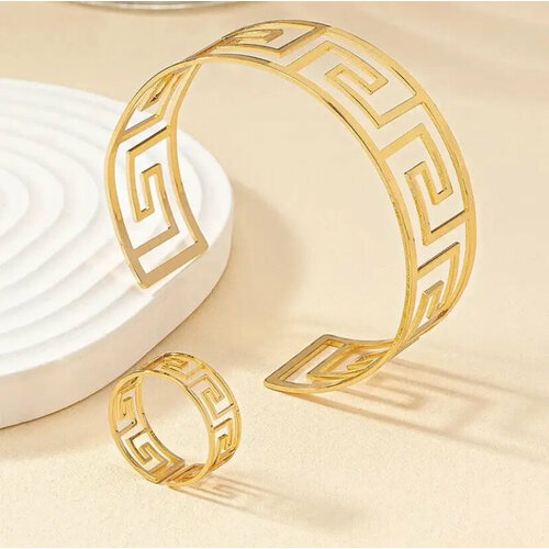 Комплект бижутерии: браслет, кольцо, размер кольца 18, размер браслета 18 см, золотой