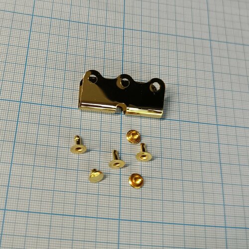 Хомутик крепления ремня басового 40мм Golg