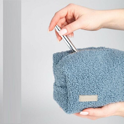 Косметичка 10х13х19 см, голубой