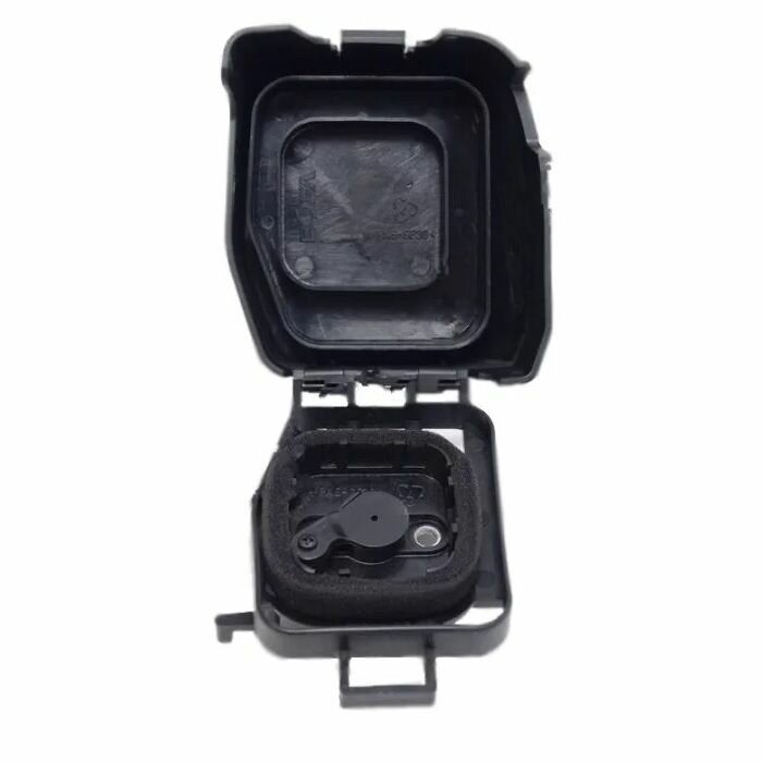 фото Корпус воздушного фильтра для бензокосы / триммера Champion T252, 256, 333 / мотопомпы GP27-II комплект с фильтром