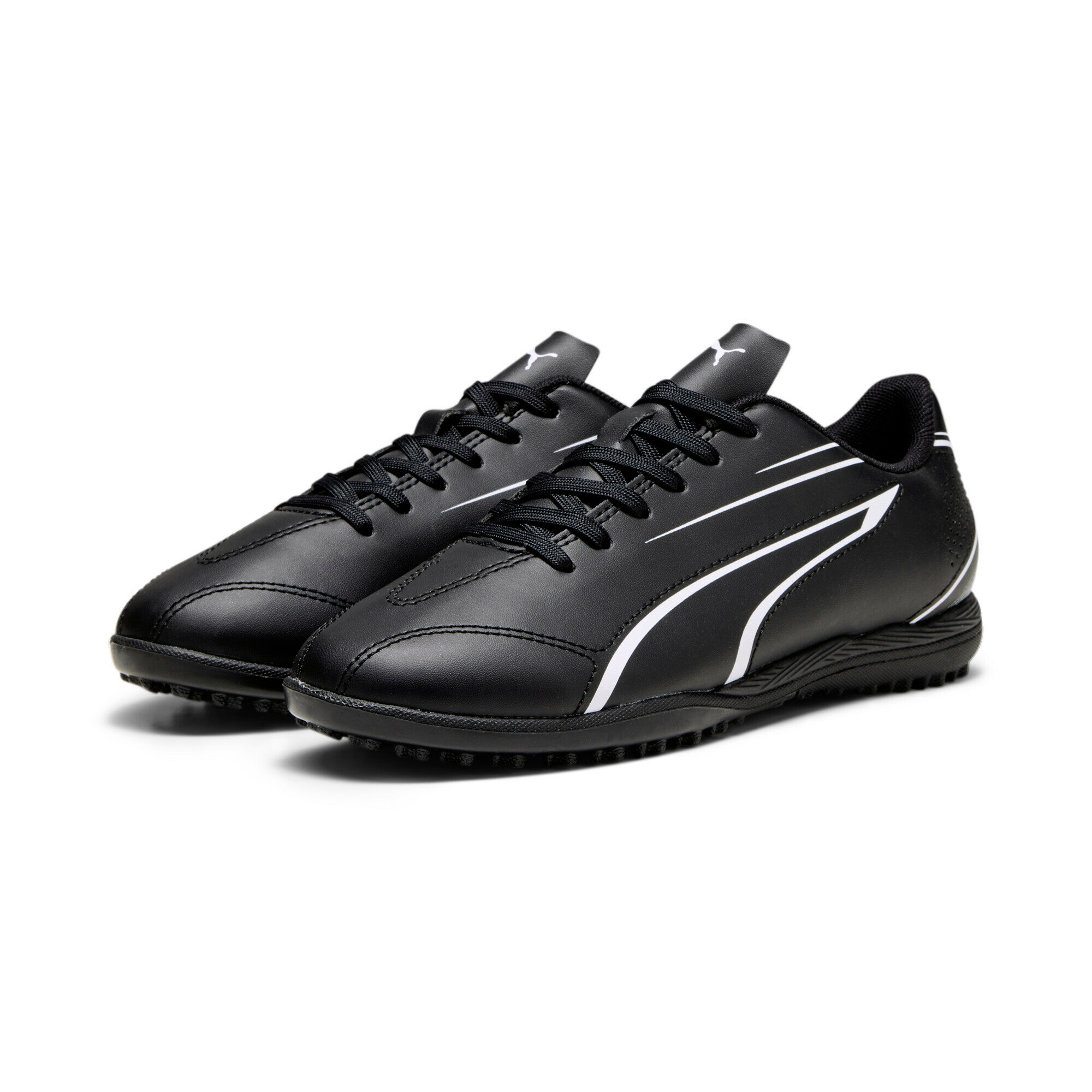 Шиповки детские Puma Vitoria TT 10748701, размер 38.5 (5.5 UK), Черный