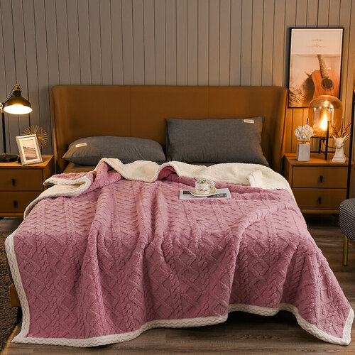 фиолетовый