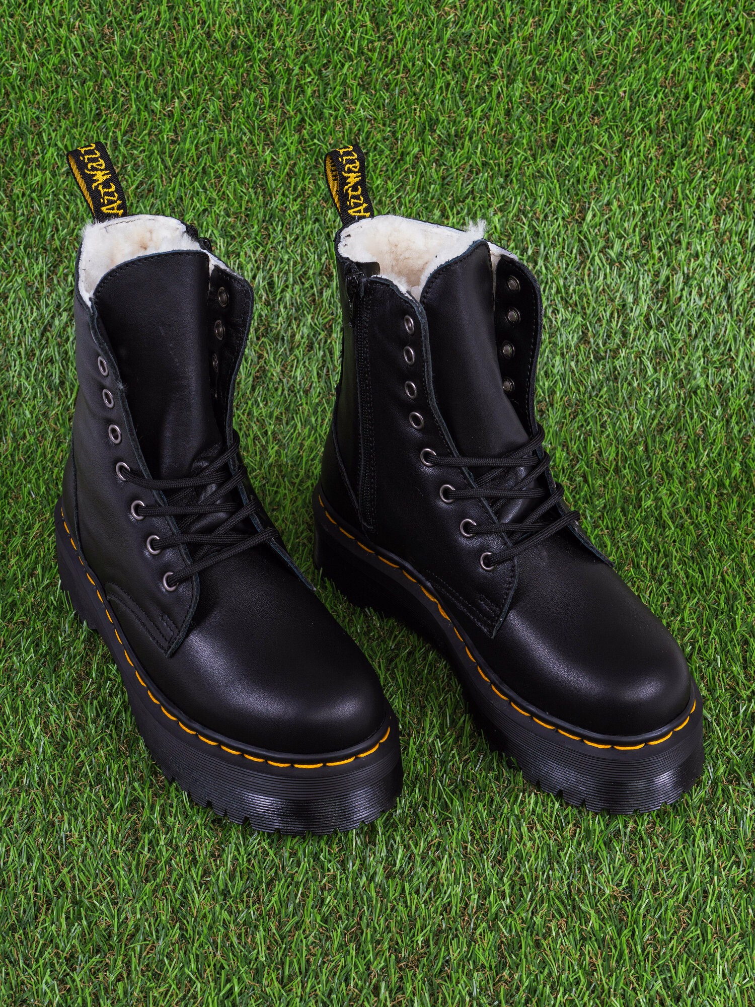 Ботинки берцы Dr. Martens Dr. Martens