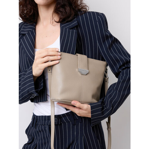 фото Сумка кросс-боди franchesco mariscotti, фактура зернистая, бежевый