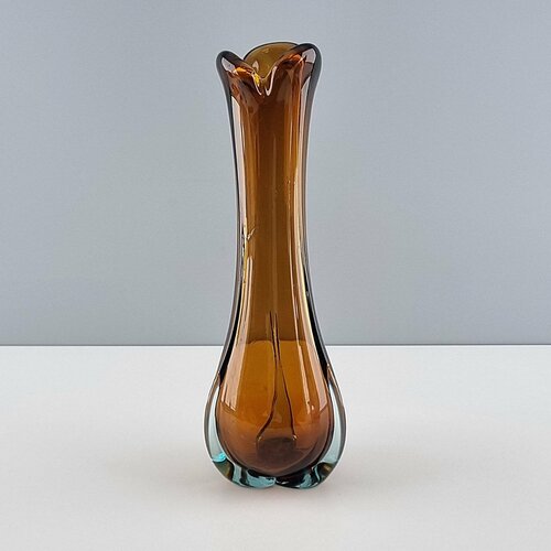 Винтажная ваза Янтарная Стекло стекольный комбинат Победа СССР 1980-е 7000₽