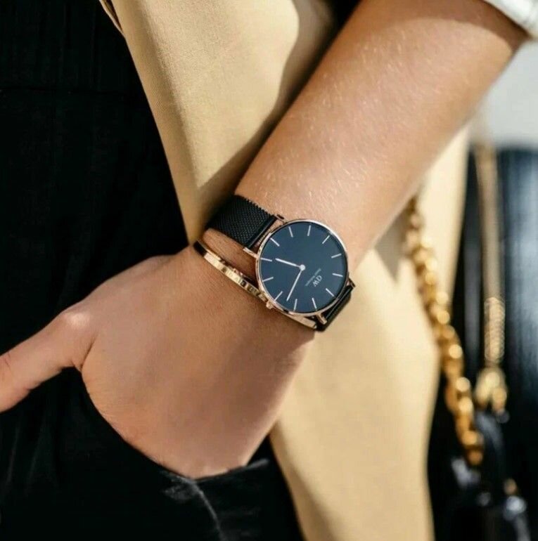 Наручные часы Daniel Wellington Petite