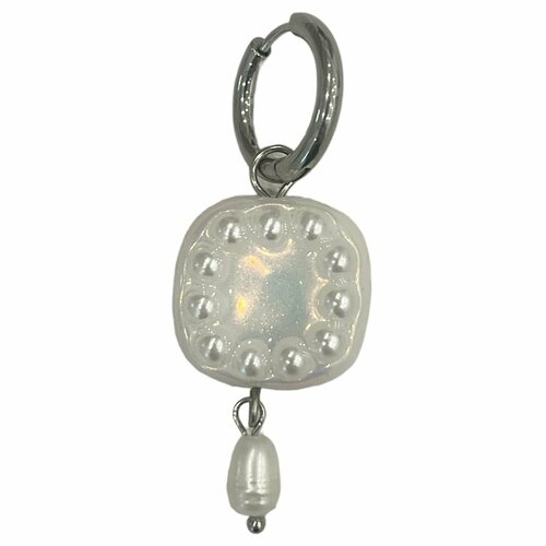 Моносерьга ручной работы с подвеской жемчугом полимерная глина 1799₽