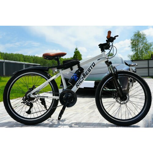 Велосипед RICHIESTO 24 Алюминиевая рама 14 Горный Для детей и подростков Спортивный Универсальный белый с коричневым матовый 24500₽