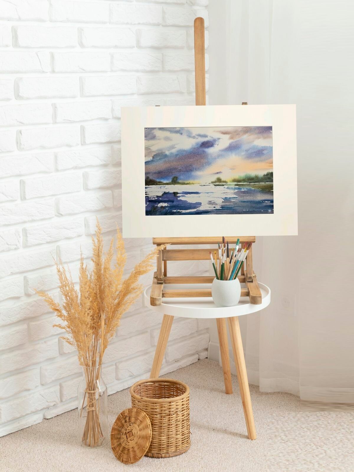 Картина авторская акварельная в паспарту 30х40 см на стену для интерьера "Отражающая свет."