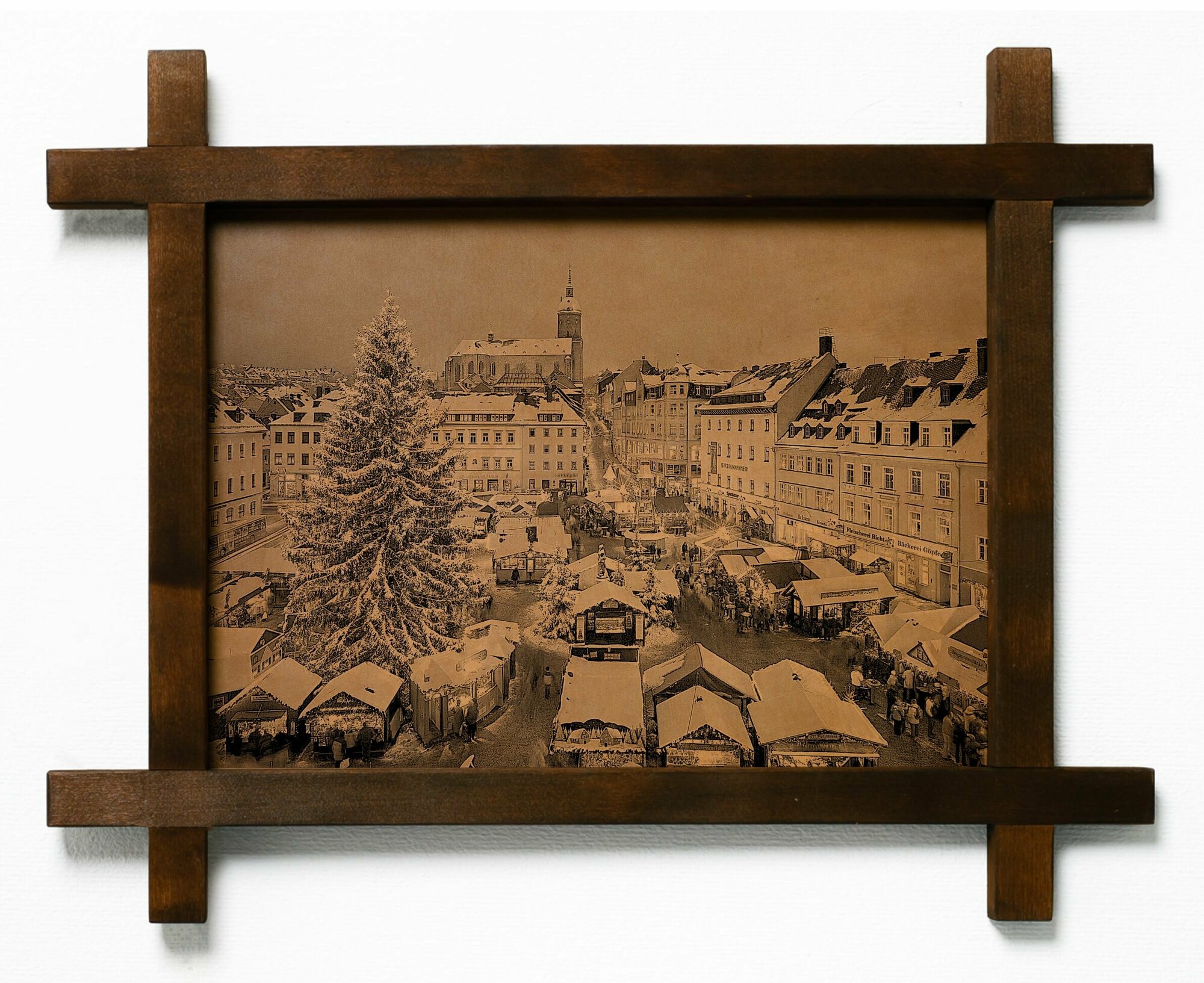 Картина Рождественская площадь, гравировка на натуральной коже, интерьерная для украшения и декора на стену в деревянной раме, подарок, BoomGift