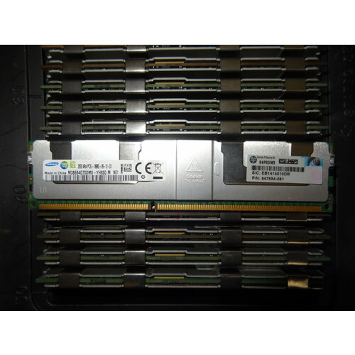 Серверная память DDR3 32GB 1333Mhz ECC REG 4Rx4 PC3L-10600L 1.35v M386B4G70DM0-YH93Q 1x32 ГБ