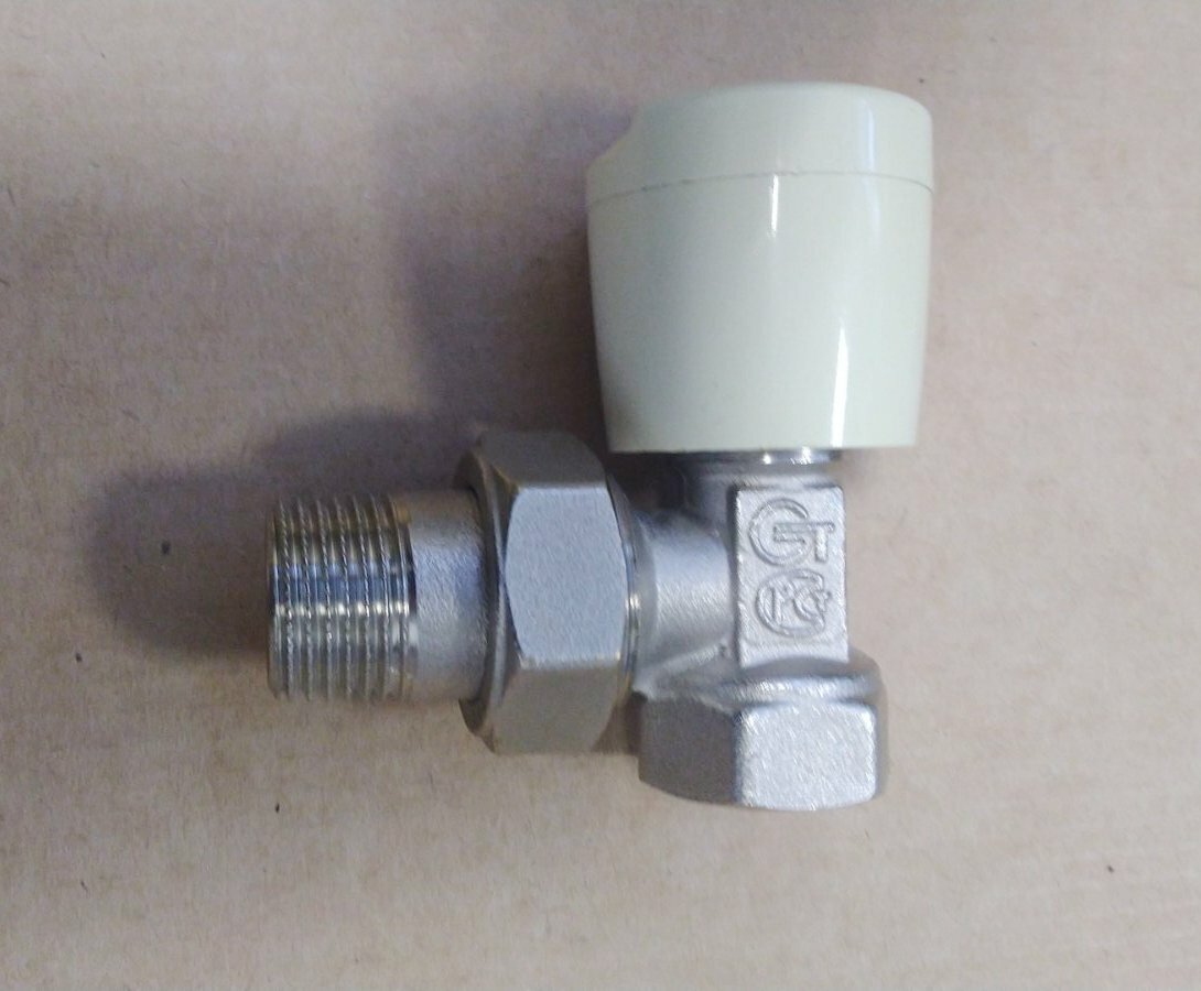 фото Клапан регулировочный 1/2 гайка/штуцер угловой Giatti (15MR12)