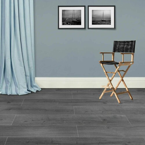 Ламинат Artfloor 548 Дуб Свенсон 833 с фаской 2153м2уп 2330₽