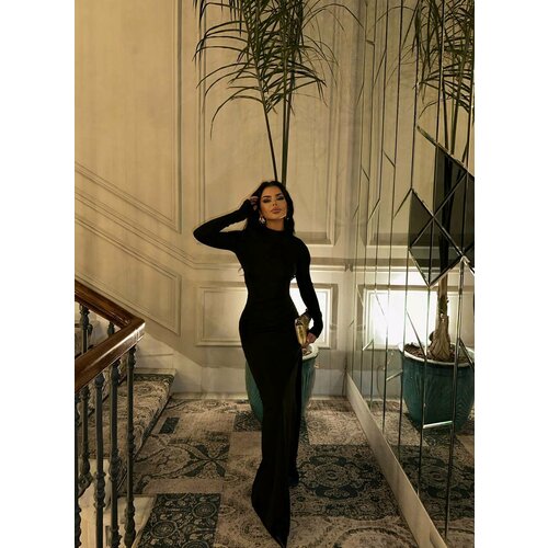 Платье размер M, черный